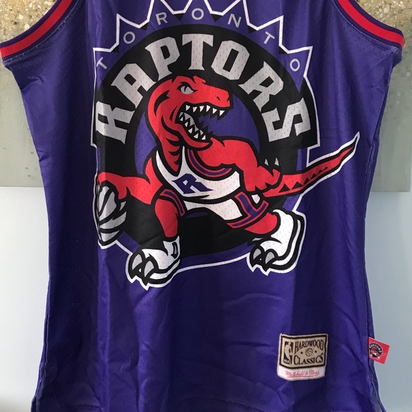 ⚡️SOLD ON KIJIJI⚡️Toronto Raptors Logo Jersey (NWT) - Picture 2 of 9